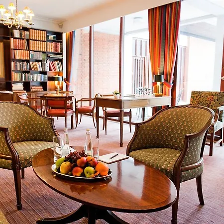 Hesselet 4*