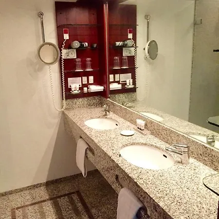 Hesselet 4*