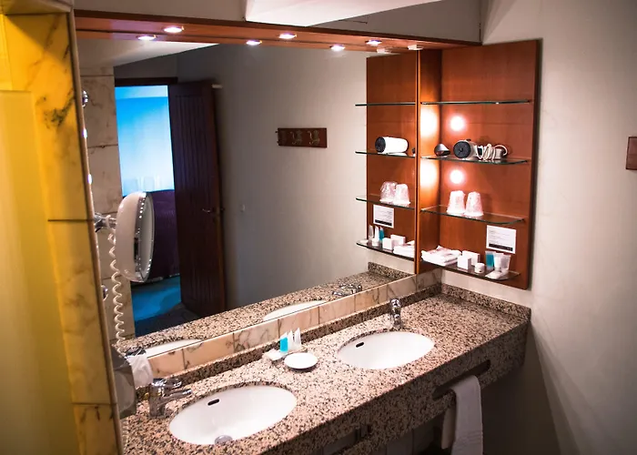 ヘッセレット ニュボー