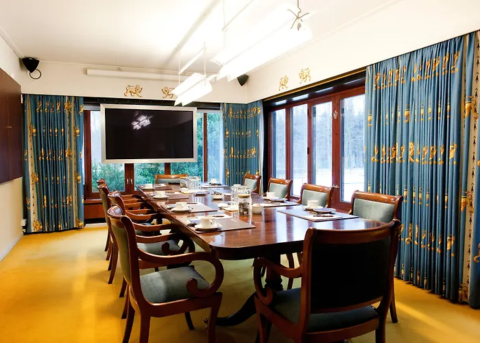 ヘッセレット ホテル 4*