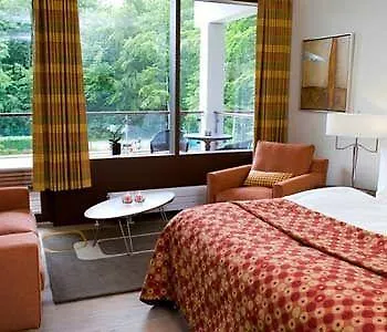 ヘッセレット ニュボー