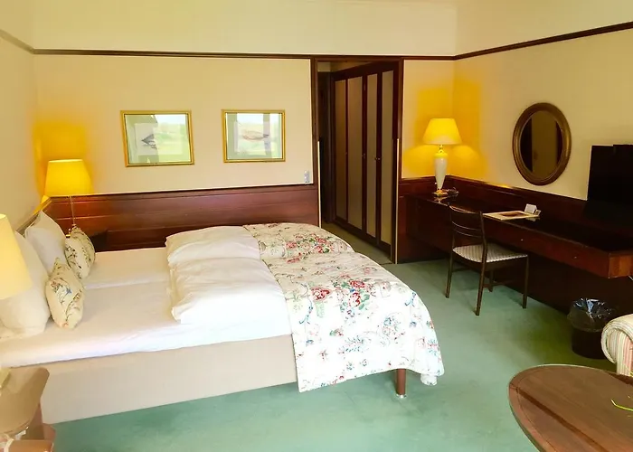 ホテル ヘッセレット 4*